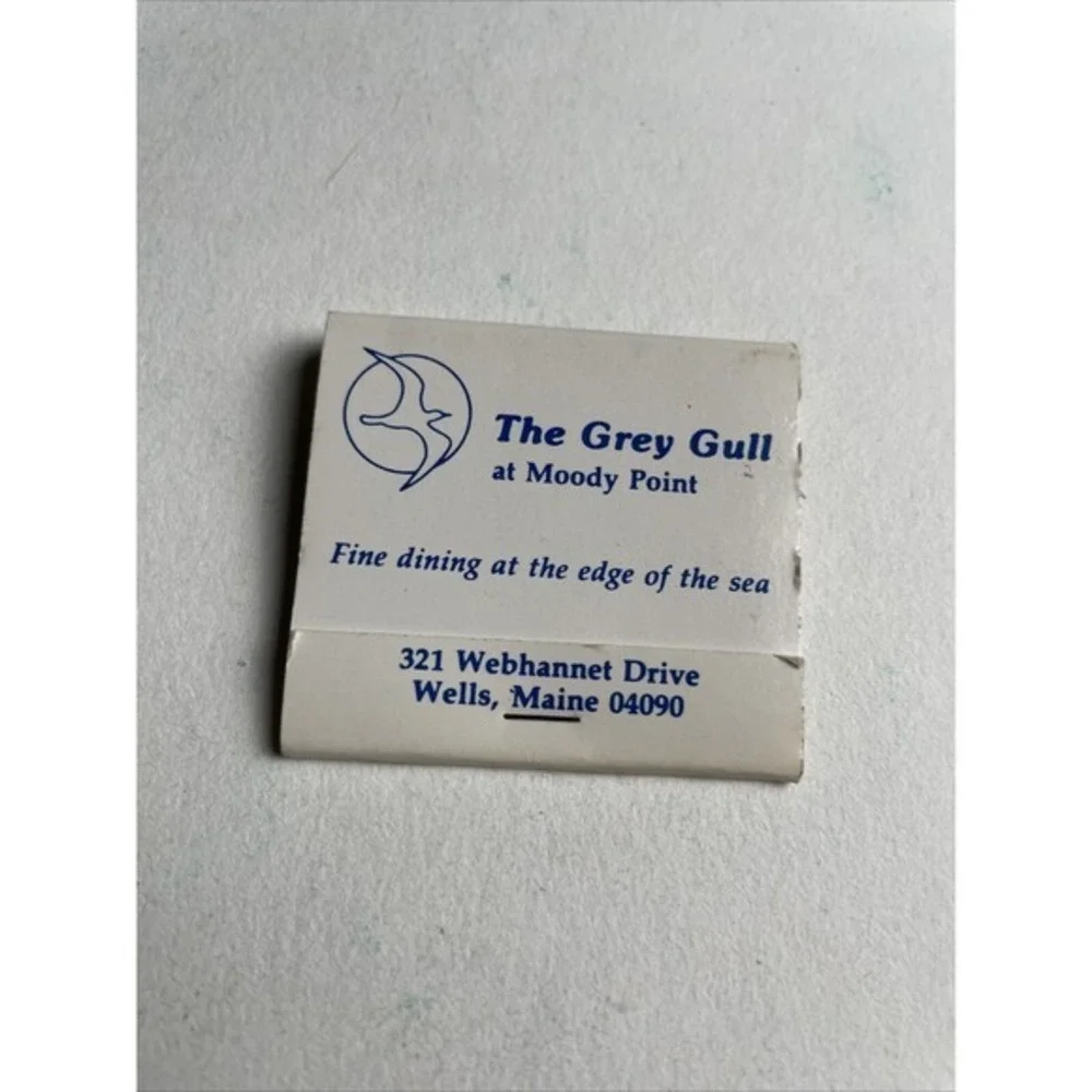 Vintage Matchbook Grey Gull Moody Point‎ Breakfast Dinner Wells Maine Webhannet